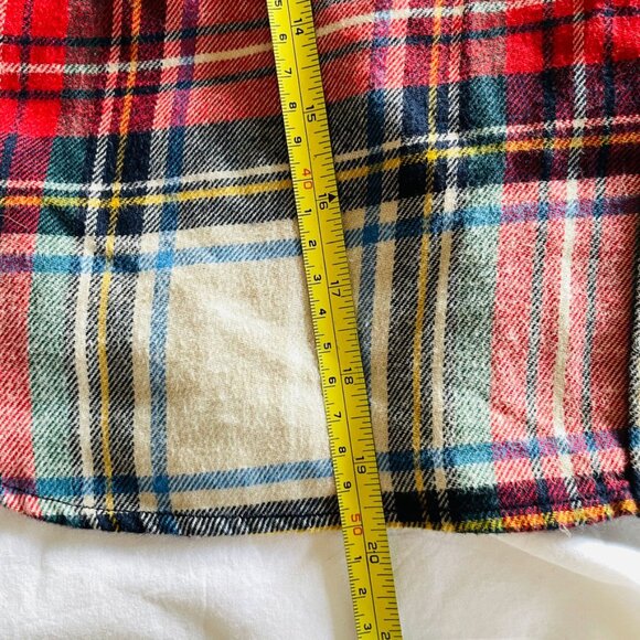 Gap Cropped Plaid Flannel Long Sleeve Shirt - Picture 14 of 16